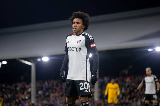 难分伯仲 难分伯仲