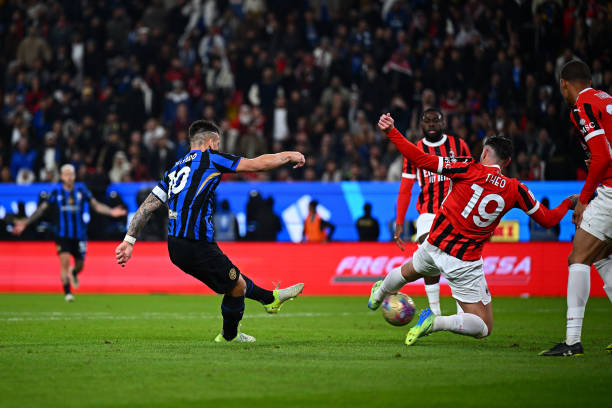 埃弗顿的防 埃弗顿的防